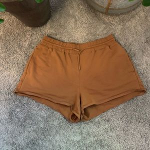 Richer Poorer Terry Sweatshorts!